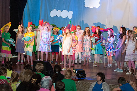 Uraufführung des Musicals 'Die kleine Elfe' Uraufführung des Musicals 'Die kleine Elfe'
